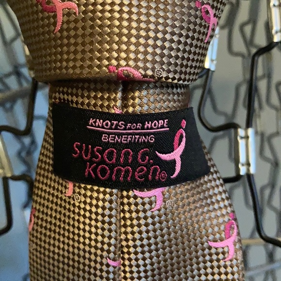 ⭐️ 3/$15: Breast Cancer Awareness Striaght Tie - Picture 4 of 6